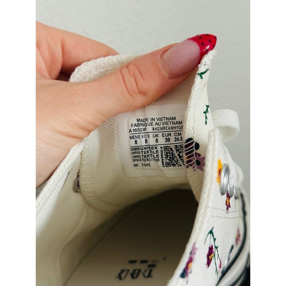 Converse Chuck Taylor All Star Floral Embroidery Low Top Women's 8 Canvas - Picture 4 of 6